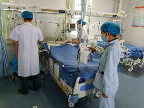 男子感冒硬撑三天后紧急送入ICU的惊险经历