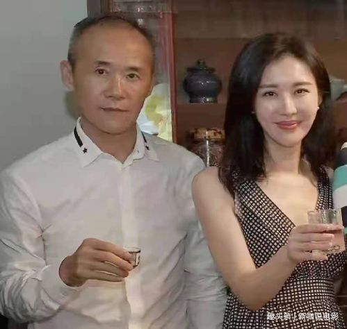 田朴珺逛超市专挑王石爱吃的买